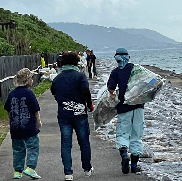 海岸清掃